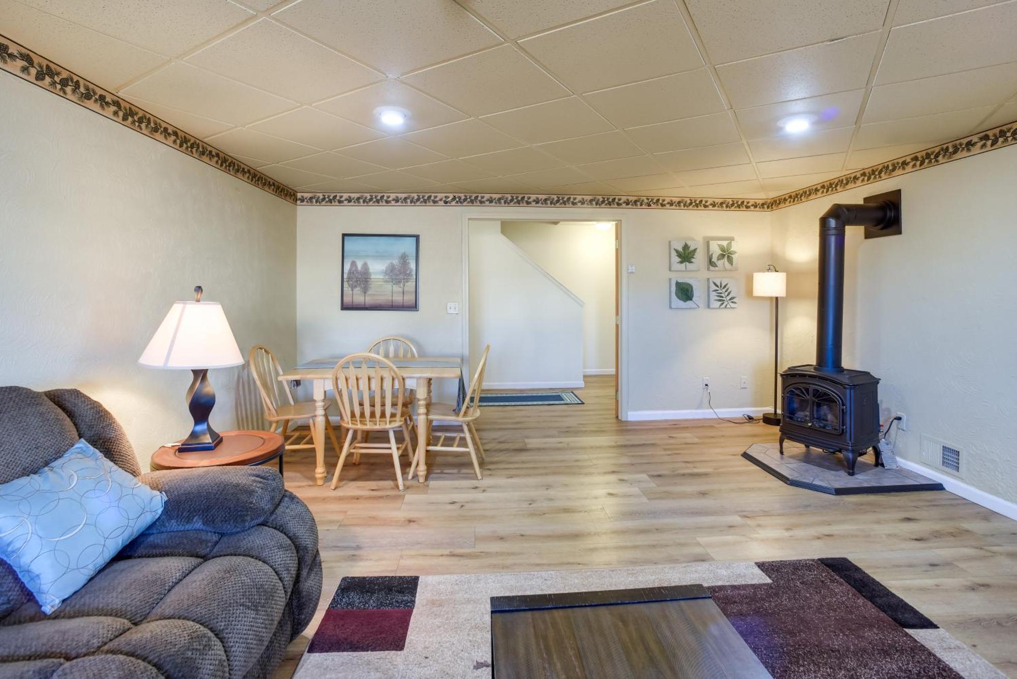 Updated Springs Home - 3 Mi To Garden Of The Gods! Colorado Springs Exterior photo