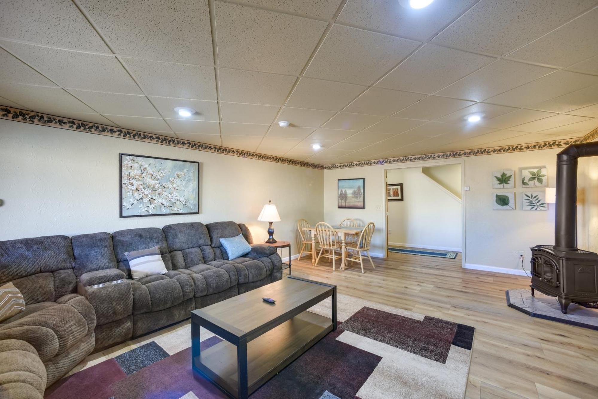 Updated Springs Home - 3 Mi To Garden Of The Gods! Colorado Springs Exterior photo