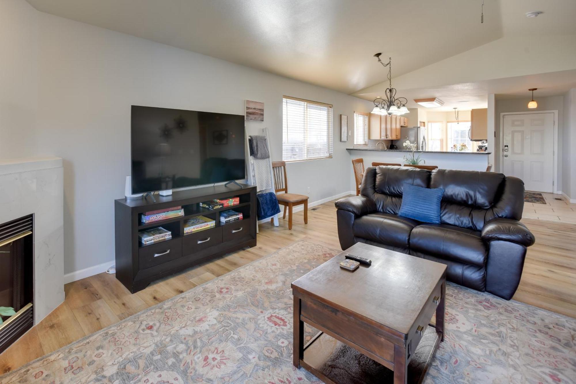 Updated Springs Home - 3 Mi To Garden Of The Gods! Colorado Springs Exterior photo